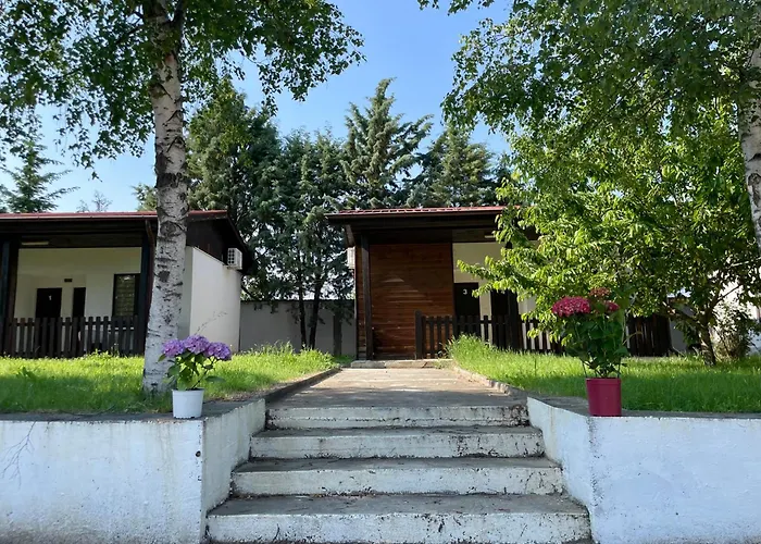 Of Yug 別荘 キュステンディル